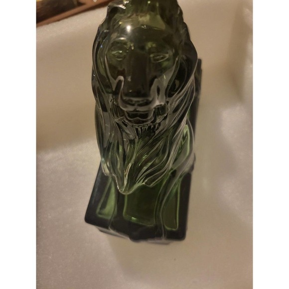 Vintage AVON CLASSIC LION Emerald DEEP WOODS AFTER SHAVE Cologne 8 OZ. EMPTY - Picture 4 of 8